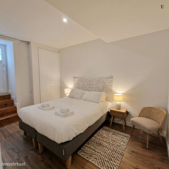 Apartamento com 1 quartos - localizado em Lapa Lisbon