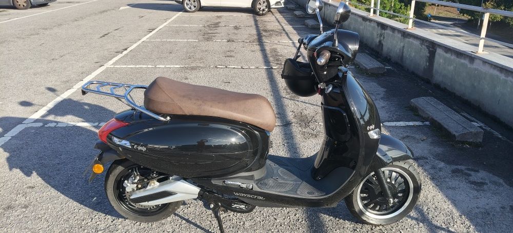 Scooter elétrica wayscral E-QUIQ