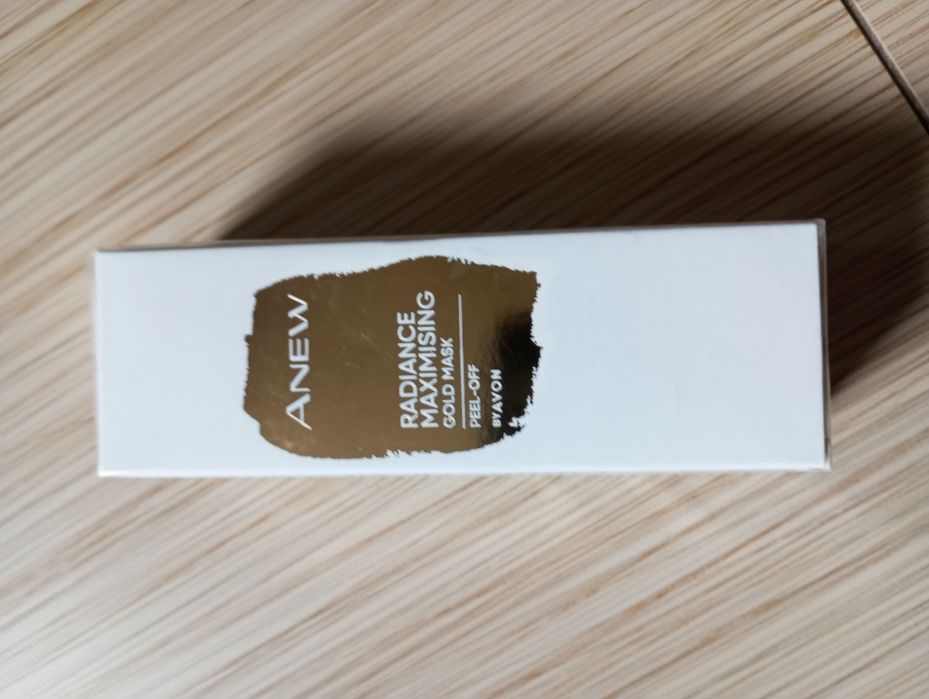 Maseczka pell off do twarzy Anew Radiance 75ml