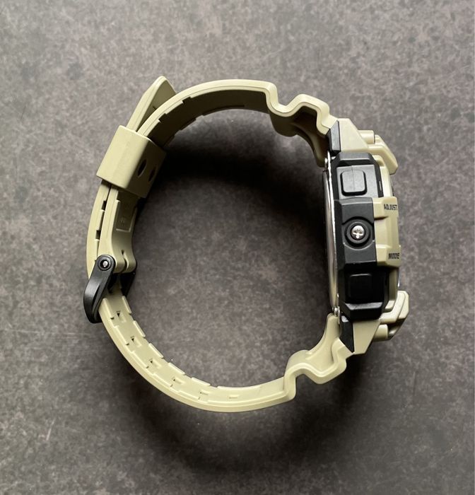 Годинник Casio TRT-110H-5B новий оригінал захист від бруду 10ATM койот