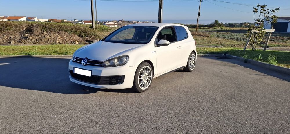 Volksvagen  golf gtd 170 cv