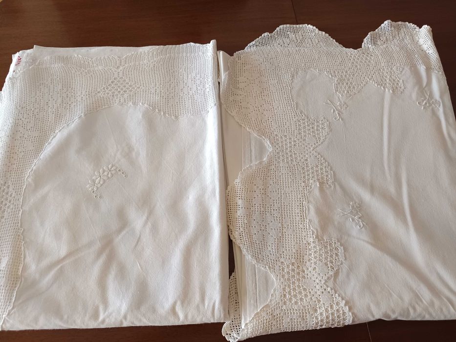 Lençóis antigos brancos com rendas e/ou bordados (desde 50€)