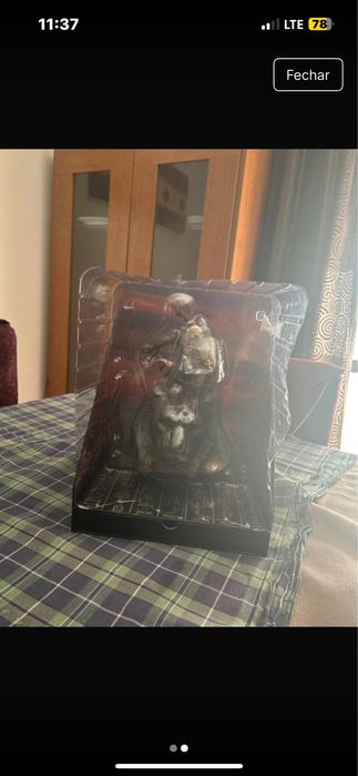 Estatua assassins creed origins