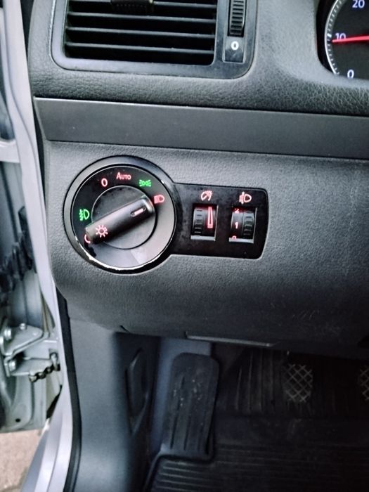 Фольксваген туран 1.9 tdi свіжо пригнаний, дуже хороший стан