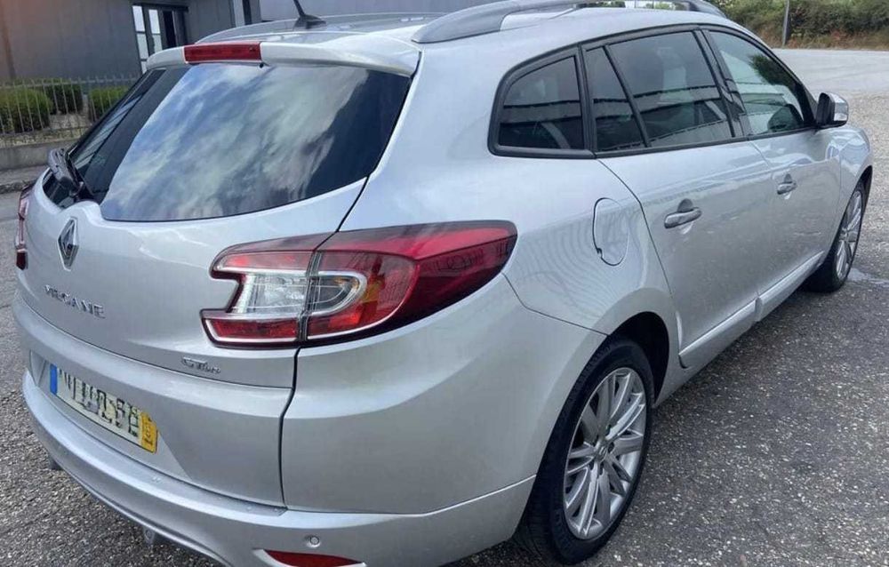 RENAULT MEGANE III 1.5 DCI 110CV excelente estado de uso