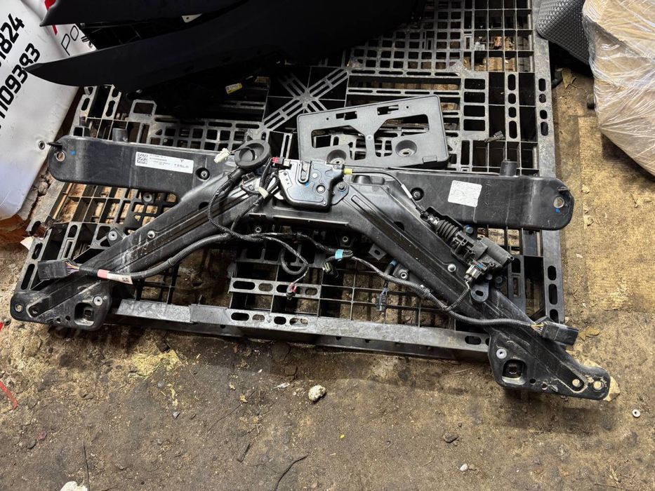 Телевизор панель радиатора Tesla Model 3 20-25