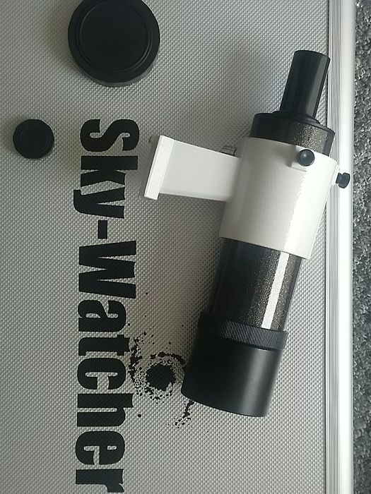 Szukasz Sky-Watcher 8 x 50 z montażem