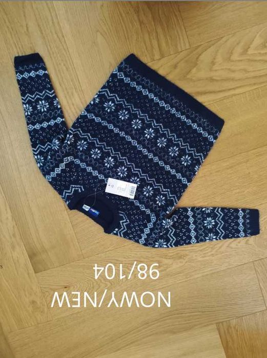 Nowy sweter zimowy 98/104 granatowy ciepły chłopięcy