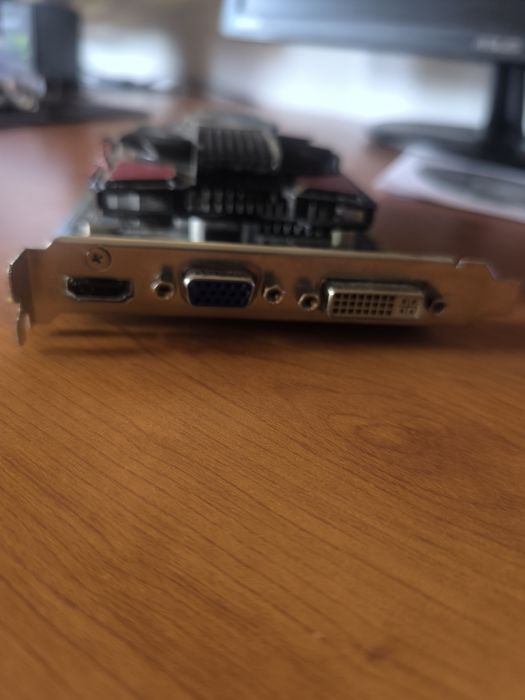 Placa Gráfica ASUS GeForce GT 630 4GbVRAM
