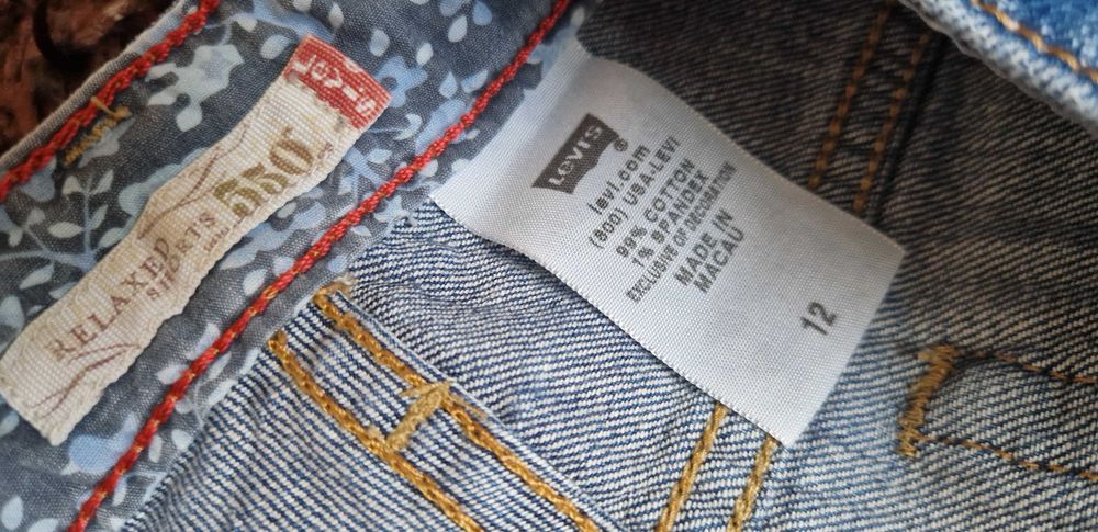 Spodenki damskie jeans Levis Relaxed 550 L