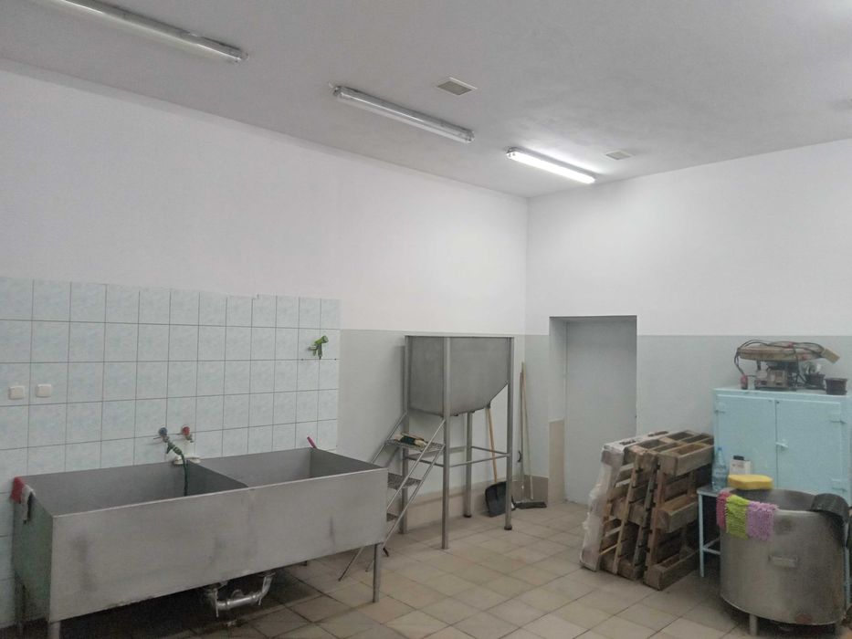 Wynajmę powierzchnię magazynową - Klementów