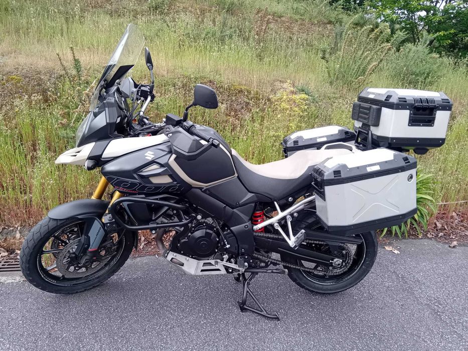 Suzuki V Strom 1000