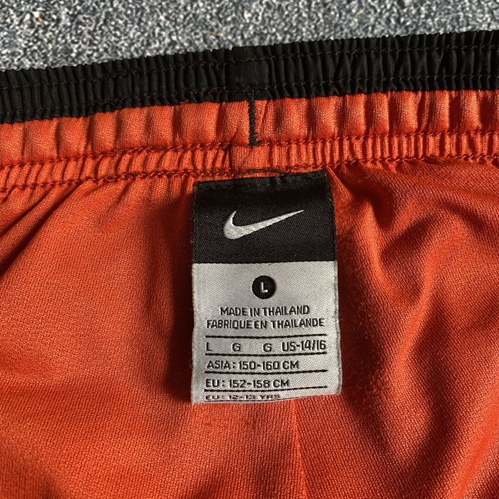 Спортивні шорти nike BIG logo у чорно помаранчовому кольорі, найк