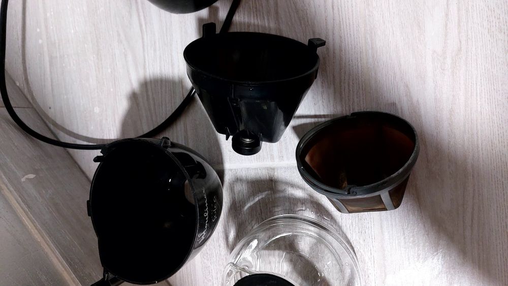 Продам кофеварку Молинекс