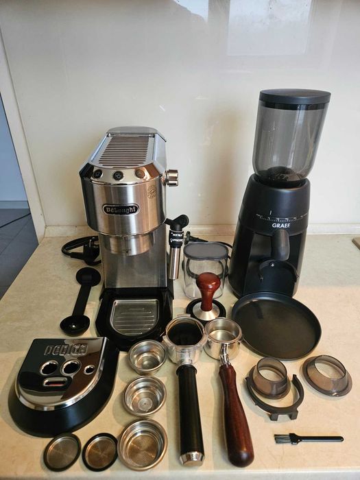 Ekspres kolbowy + młynek Delonghi EC685 Graef CM702 akcesoria espresso