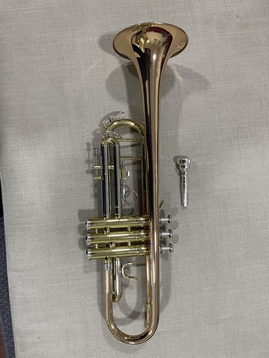 Trompete como novo.