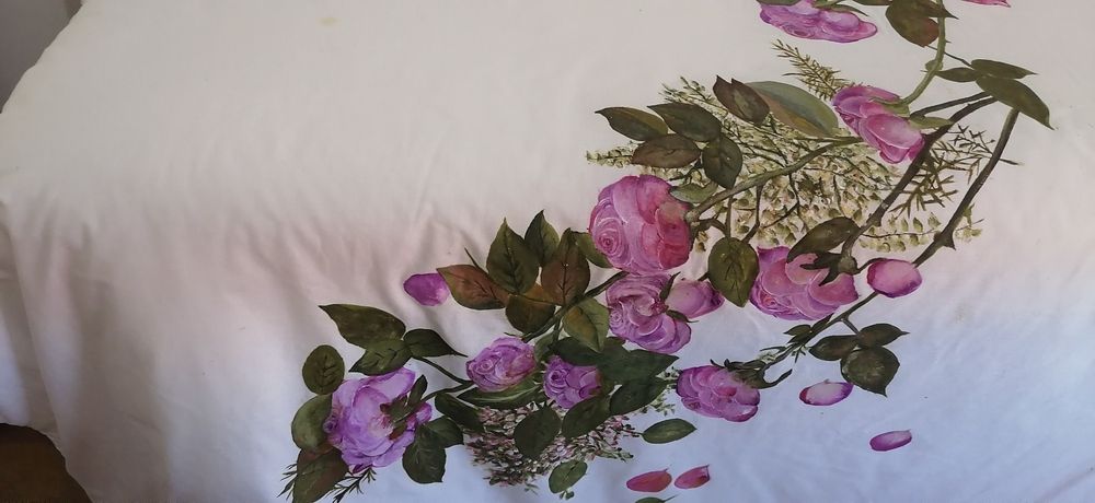 Edredom de casal pintado à mão