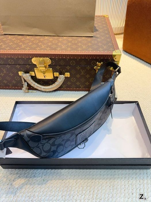 Мужская бананка coach чоловіча бананка придбати коач