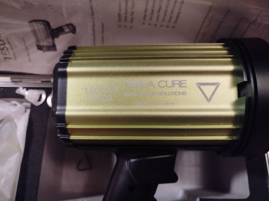Lampa UV TESLA R 100