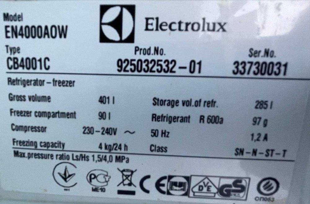 Холодильник б/в Electrolux 200cм Білий крапельний #07336