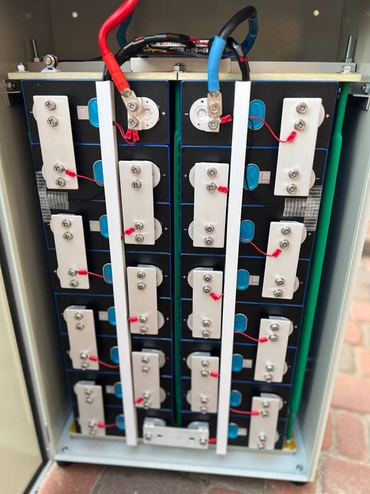 Акумумяторна батарея LiFePO4 51.2V 14.4kW