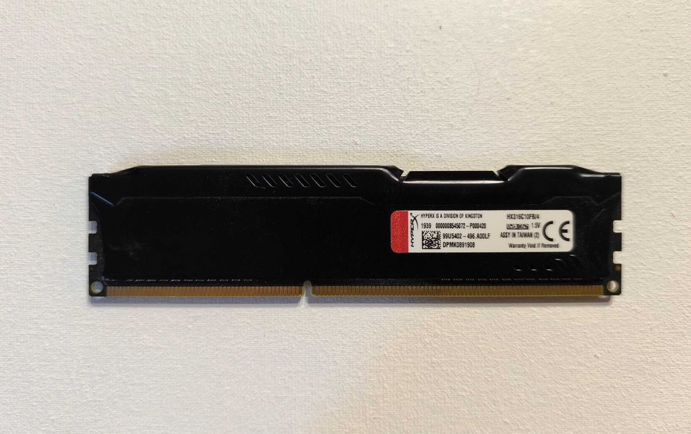 HyperX 4 GB DDR3-1600 Fury Black (HX316C10FB/4)