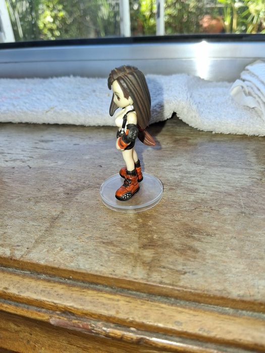 Mini Figura Tifa e Squall