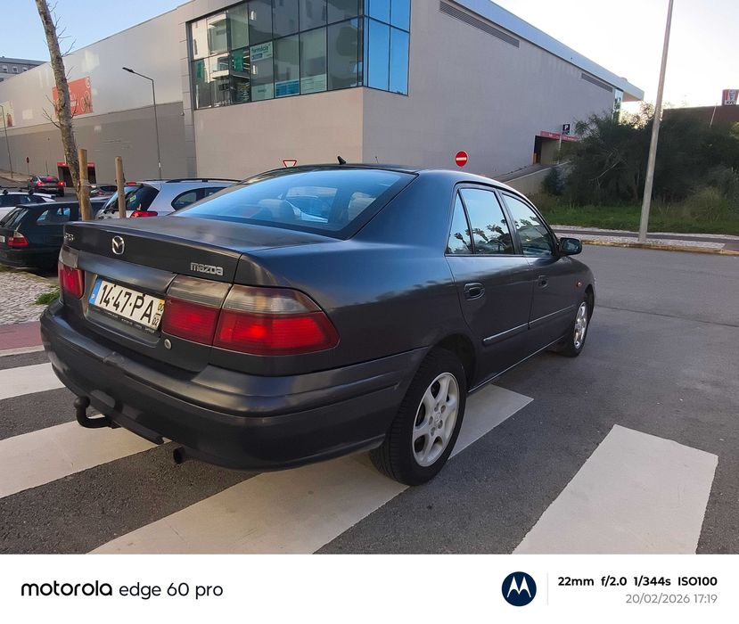 Mazda  626 GPl ANO 2000