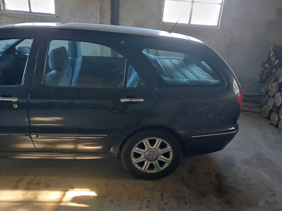 Lancia Lybra 1.9 JTD