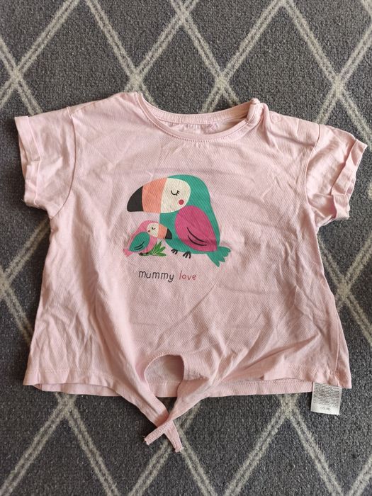 Bluzka z krótkim rękawem t-shirt dla dziewczynki w rozmiarze 80. Cool club