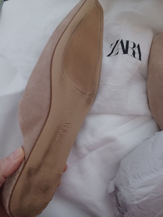 Взуття фірми Zara