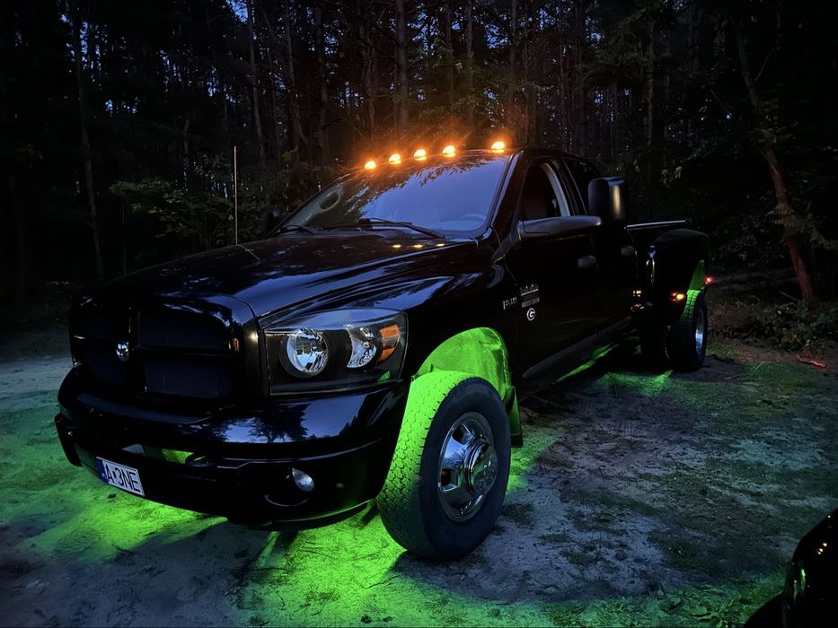 Dodge RAM 3500 4x4 Heavy Duty 5.7 V8 – bliźniak, benzyna + LPG
