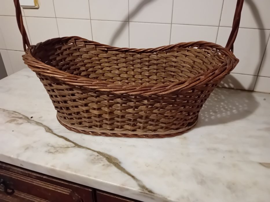Cestinha Em Verga Antiga Decorativa