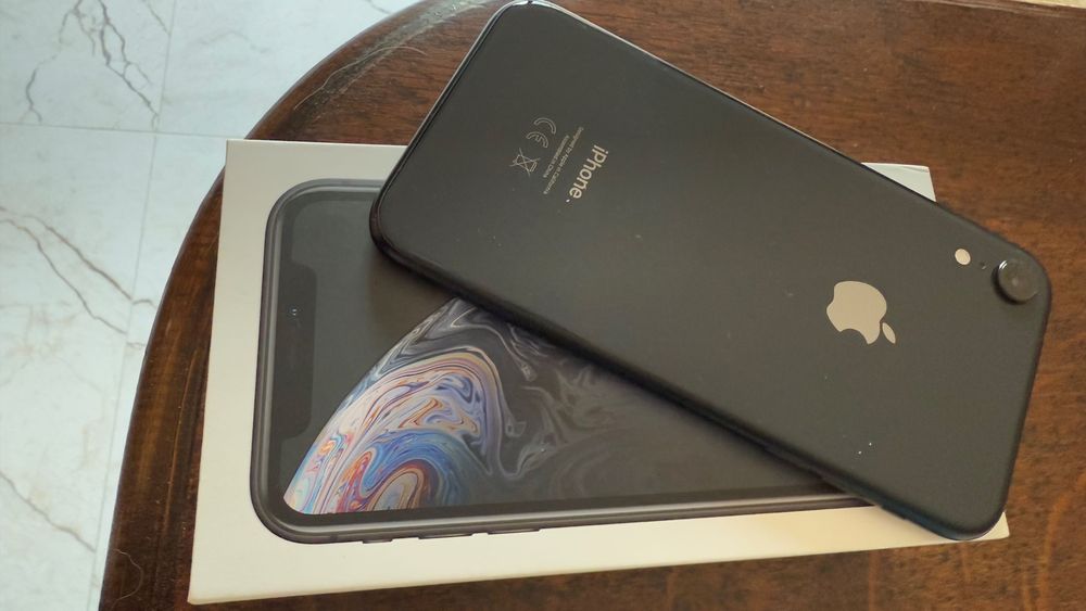 Telefon iPhone XR 64 Gb