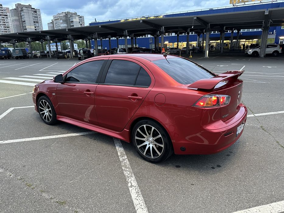 Продам Mitsubishi Lancer X  2.0 2016