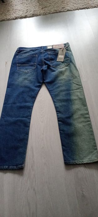 Nowe spodnie jeansy męskie