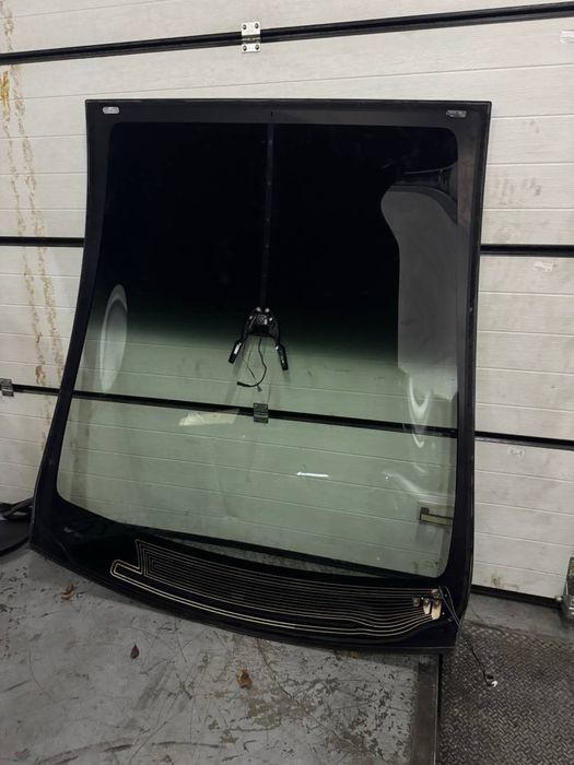 Лобове скло Tesla Model X 2022 3.0