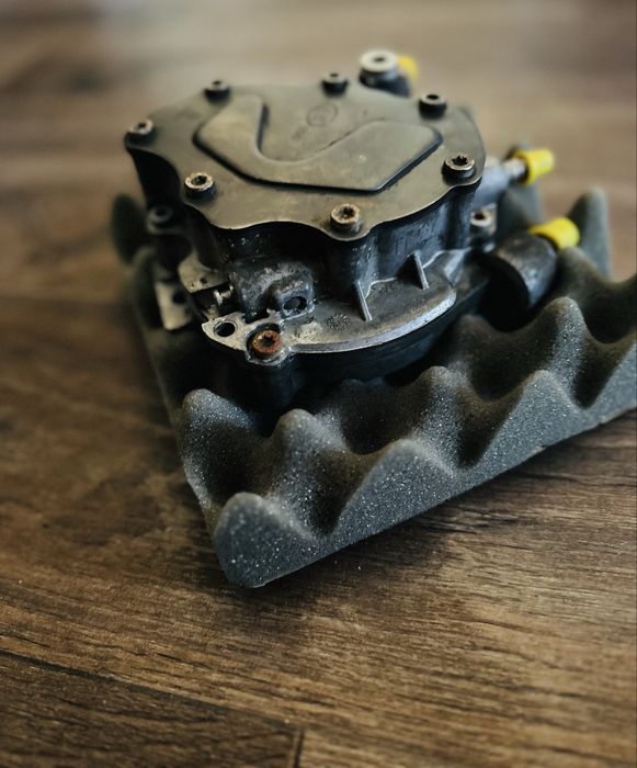 Вакуумный насос 2.5TDI тандемный VOLKSWAGEN TOUAREG 02-10