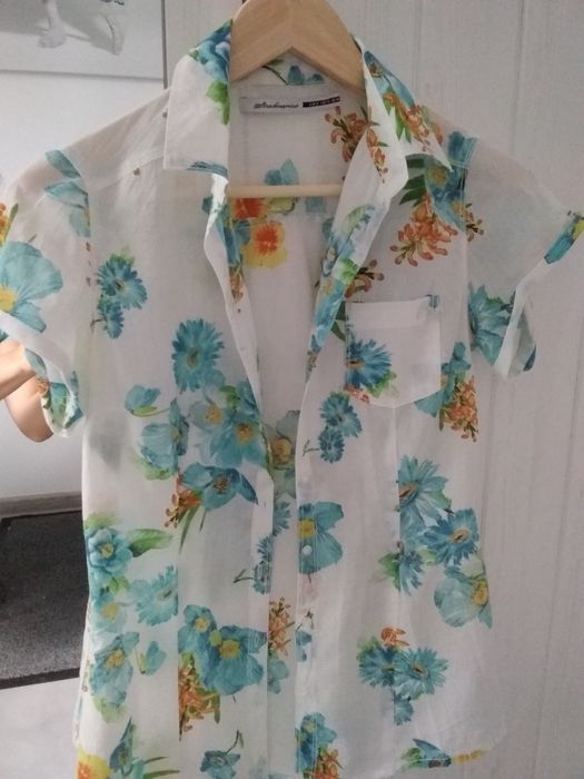 Bluzeczki koszulowe Stradivarius roz.S