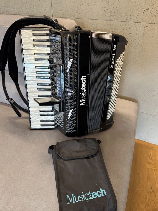 Akordeon musitech DIGITAL Box