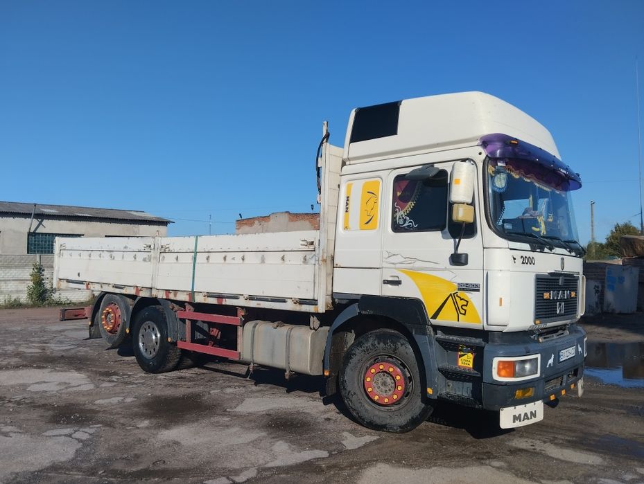 МАН з лінівцем , Man