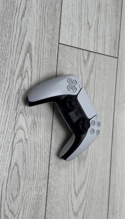 PlayStation 5 825Gb z napędem