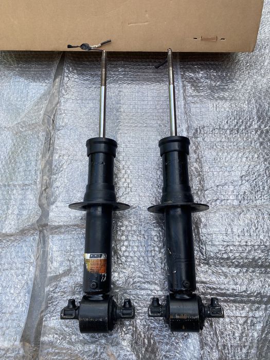 Амортизатори Щевроле Субурбан