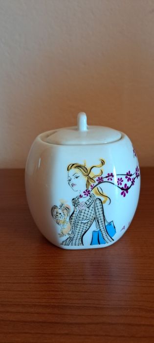 Cukierniczka z firmy Avon