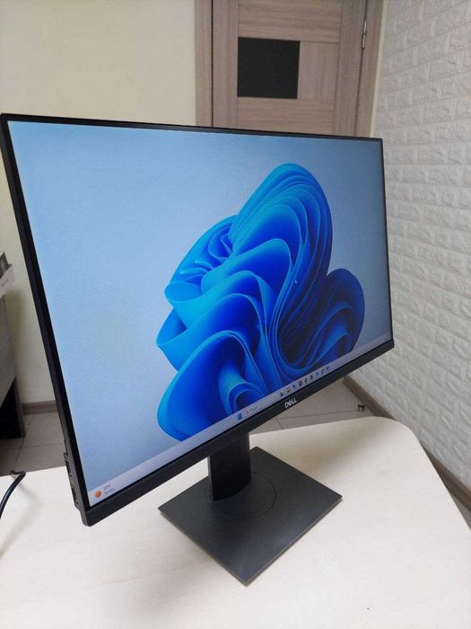 Монітор DELL P2419 24" FullHD IPS DP/HDMI/VGA+кабель DP+ мережевий