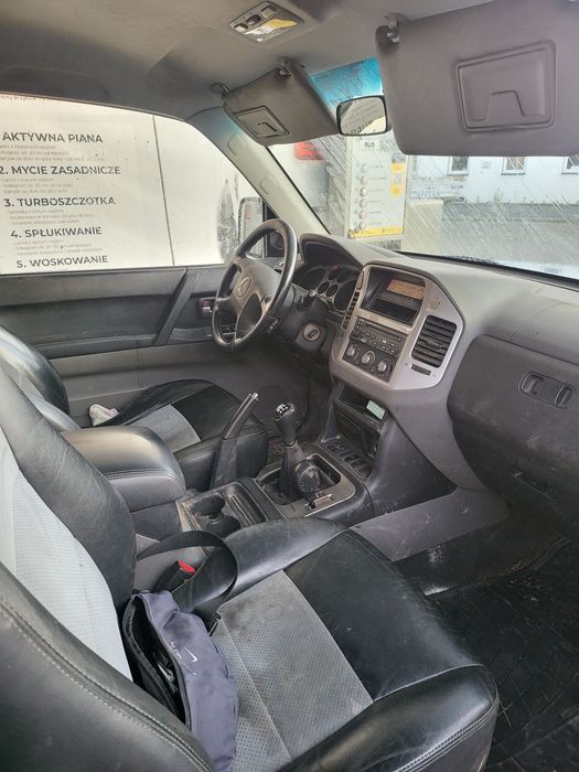 Mitsubishi pajero