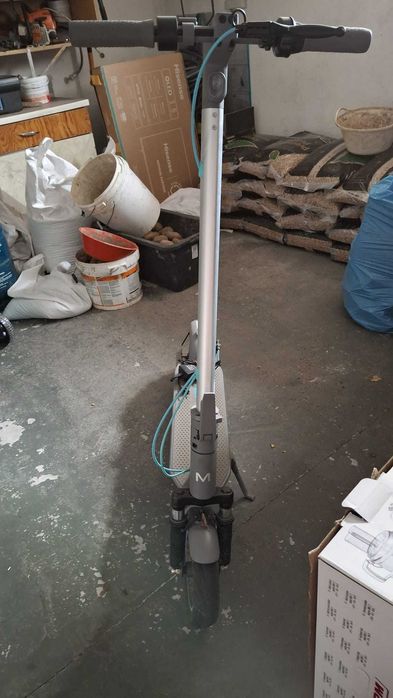 Sprzedam hulajnogę elektryczną