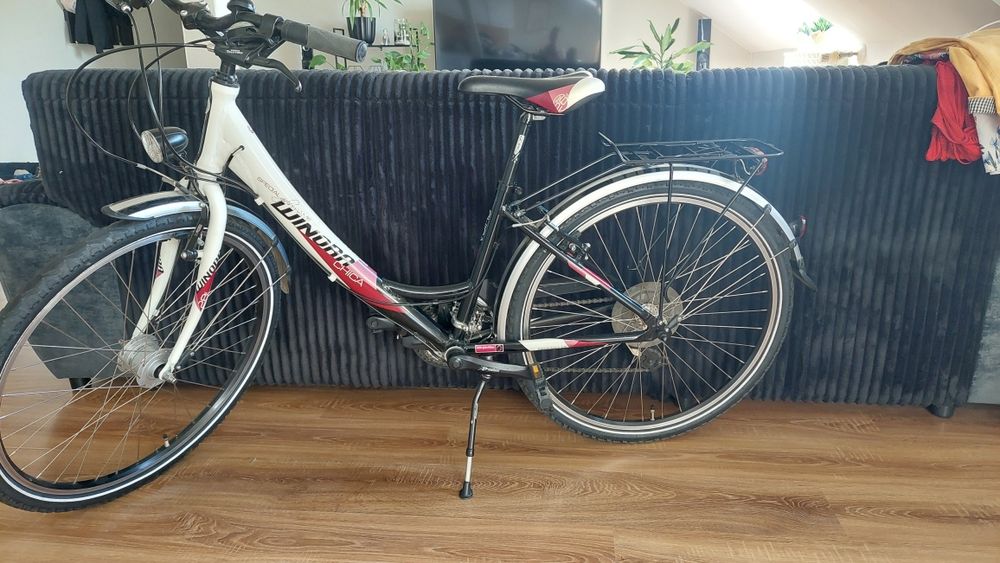 Sprzedam rower biało czarny