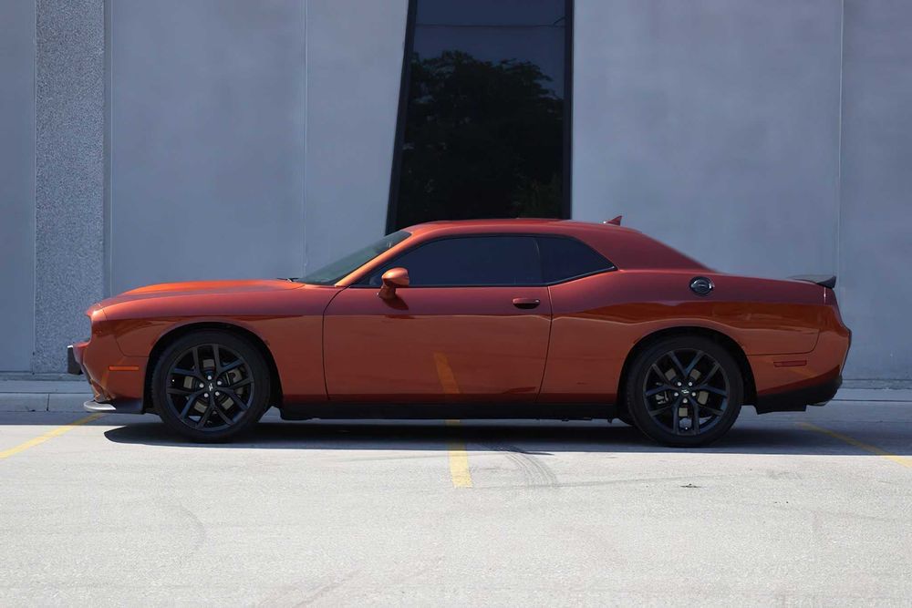 Dodge Challenger      2020