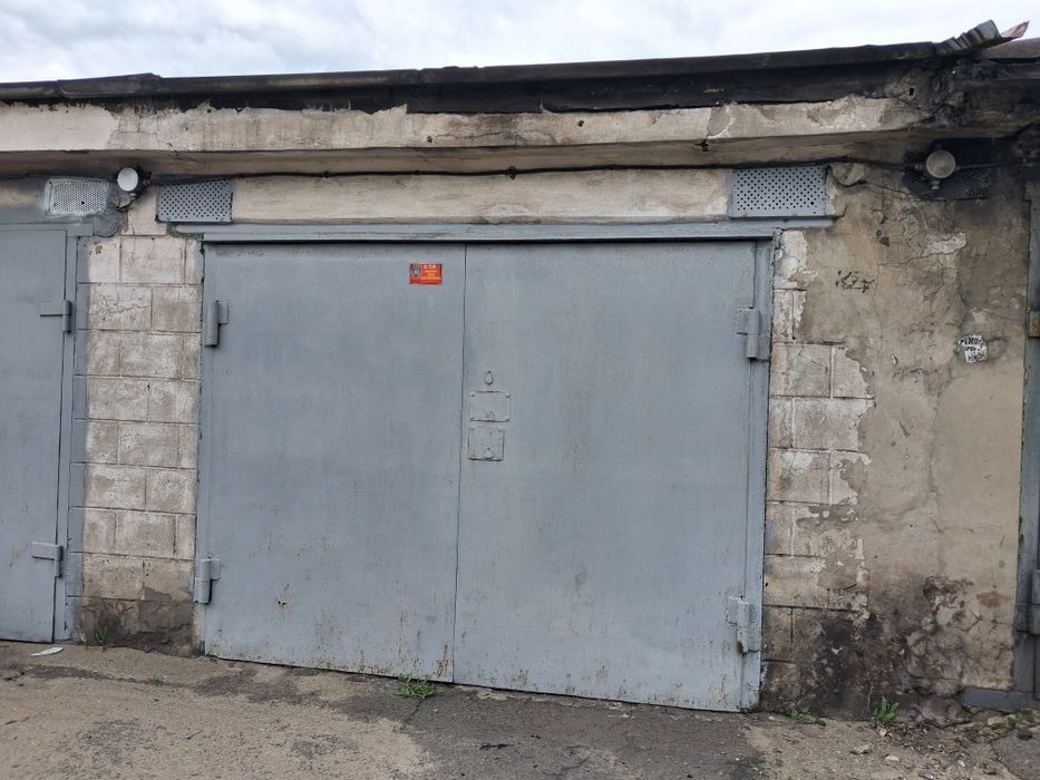 Продам гараж в Кам’янському  Центр